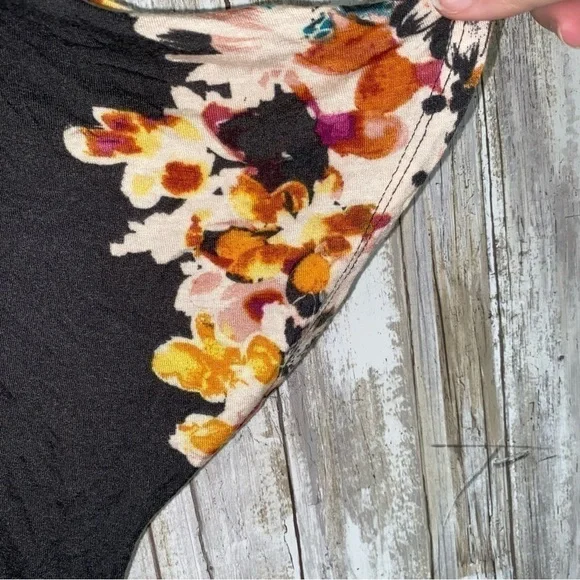 Maurices Grey Floral Open Shoulder Blouse - Picture 4 of 5